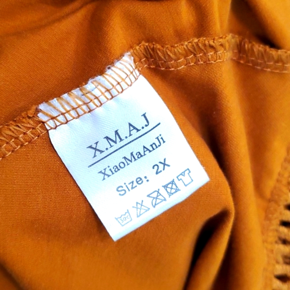 Size 2X Rust Top - Picture 7 of 7